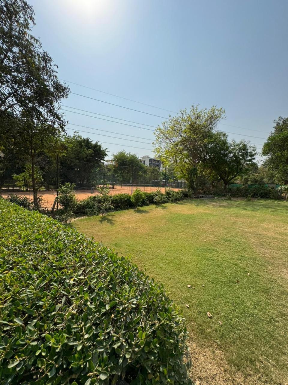 Hotel Parkview Residency Gurgaon Exterior foto